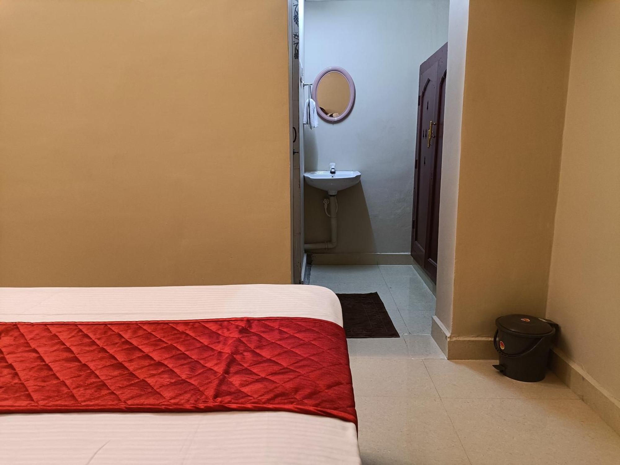 Rudra Villas ราเมศวาราม ห้อง รูปภาพ